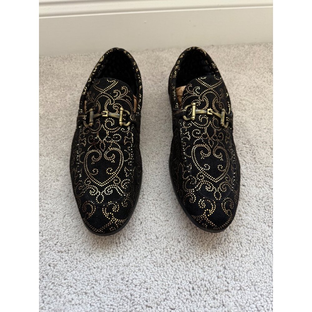 Steve Madden Shoes Mens Size 11.5 Black & Gold Scroll Slip-On Loafers - Picture 2 of 9